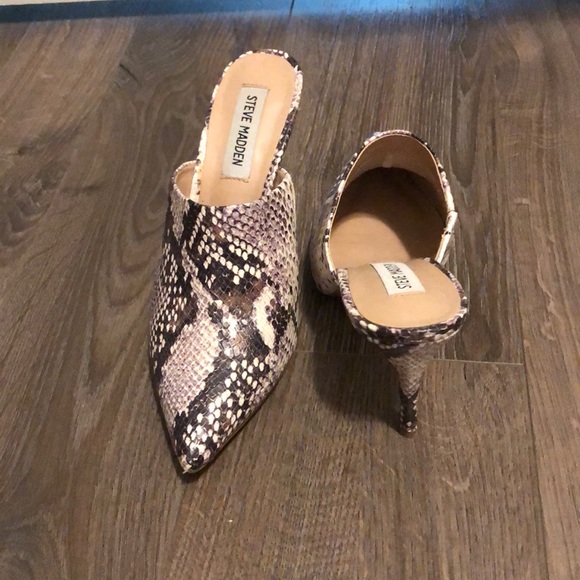 Snake skin skinny heeled mules - Picture 3 of 3